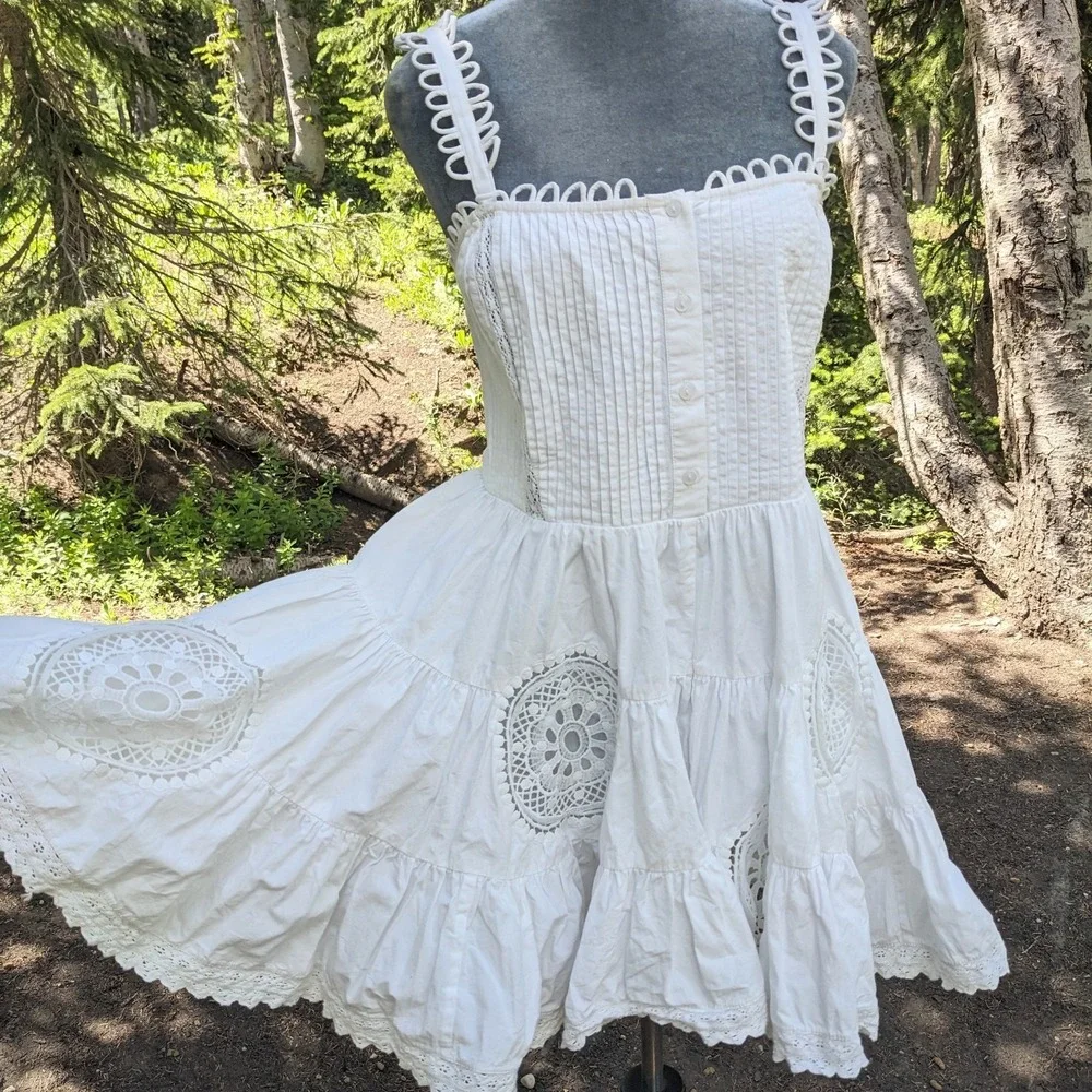 Forever That Girl Adrianna Lace Romper L White Wide Bloomer Shorts Boho Smocked - Picture 1 of 16